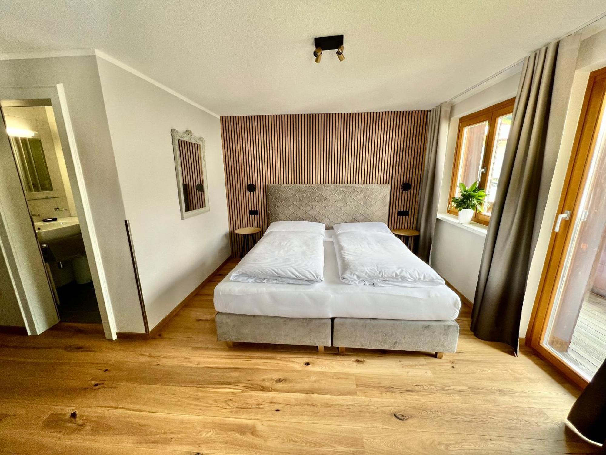 Haus Schrofenstein Bed & Breakfast Lech am Arlberg Luaran gambar